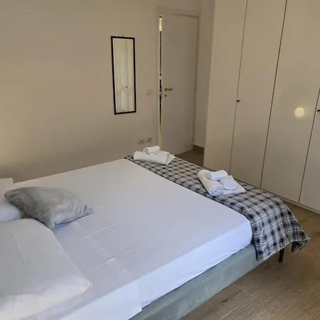 דירה Brema House